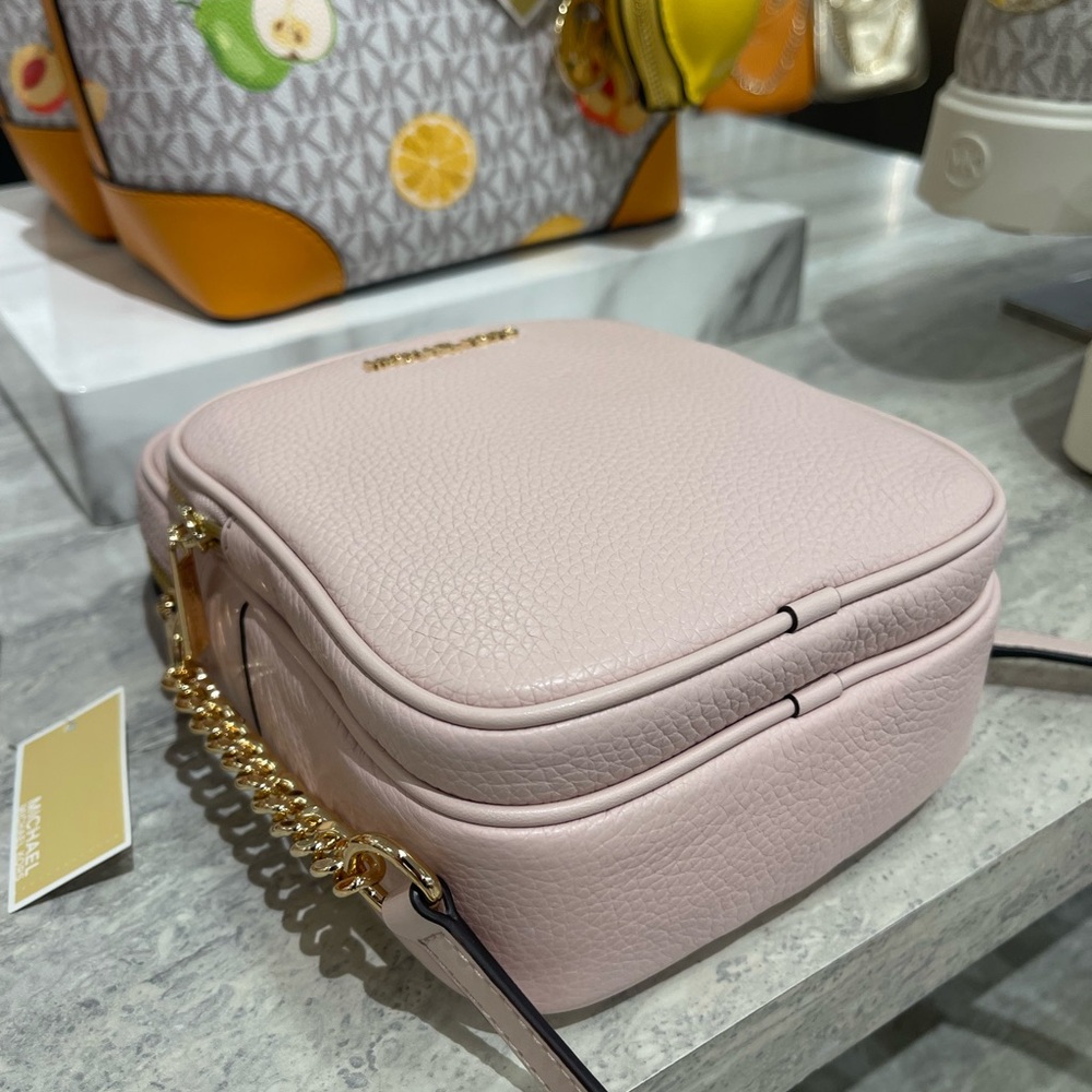 MICHAEL KORS Jet Set TRVL Md Leather NS Chain Crossbody XBODY 
Powder Blush 
NWT - Picture 6 of 16